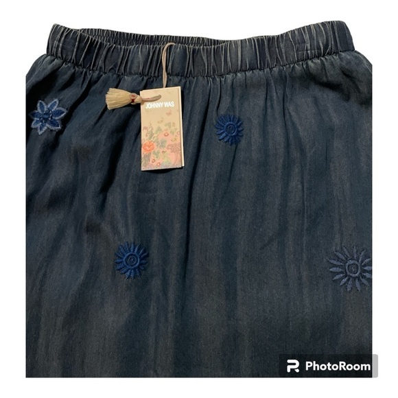 JOHNNY WAS embroidered tiered maxi skirt size small - Picture 2 of 9